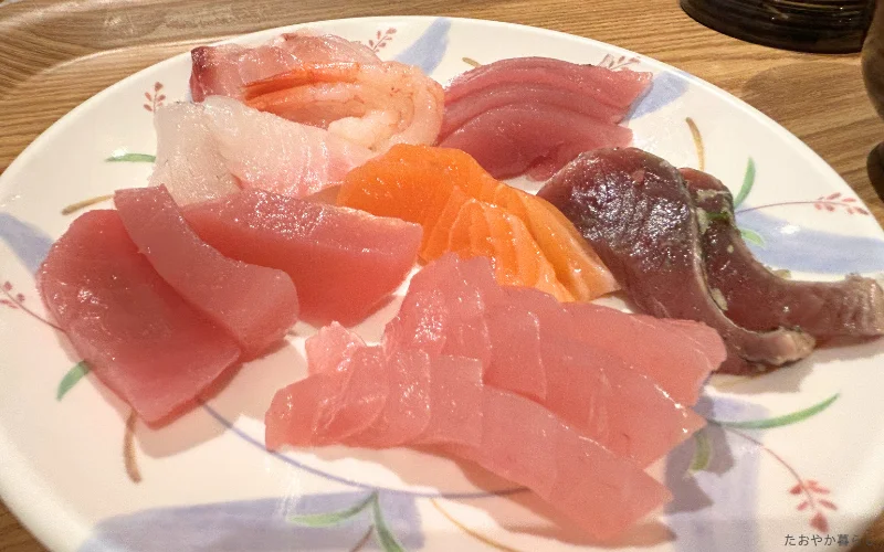 まぐろ3種盛り付け