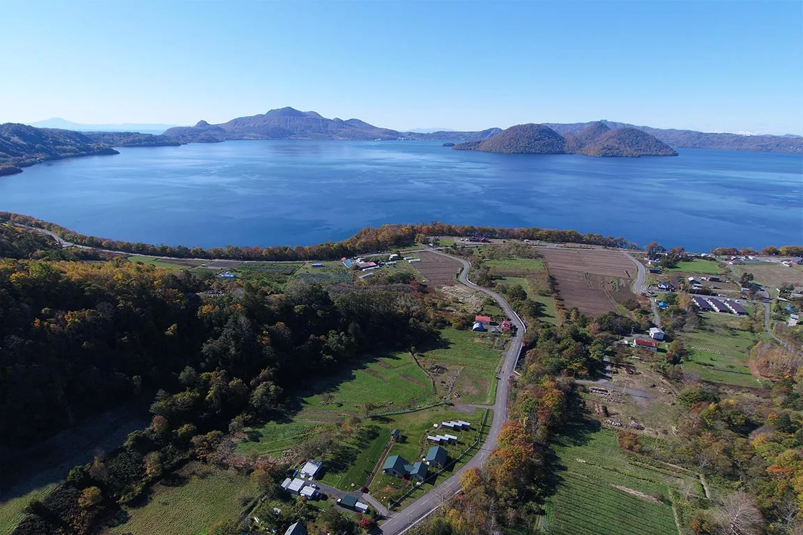 奥洞爺倶楽部周辺から望む洞爺湖の全景